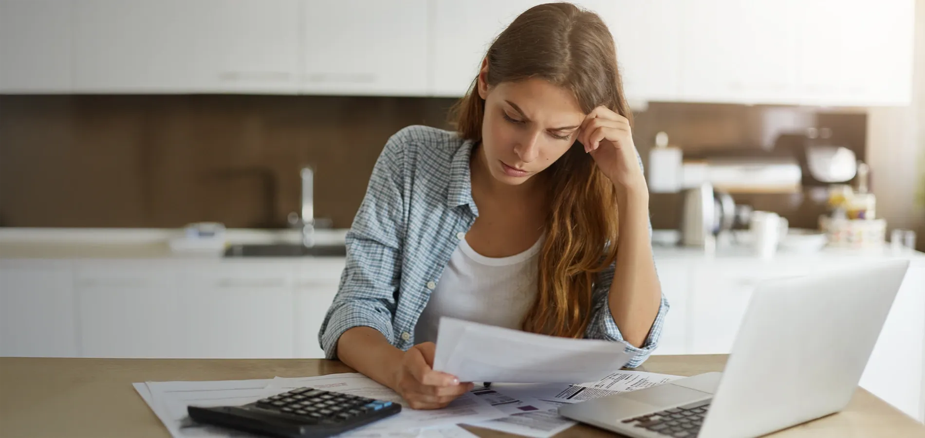Como escolher empréstimos com juros baixos e garantir mais economia
